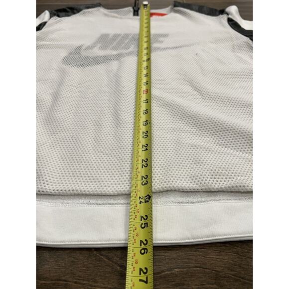 Nike Womens White Black Perforated 3/4 Sleeve Crew Top Size XL 749122-100 $120 - Picture 9 of 12
